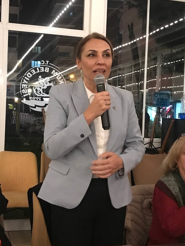 Kadın olmak zor olmayacak