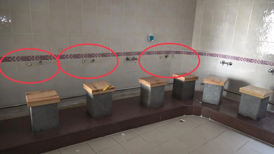 Ramazan gününde muslukları çaldılar