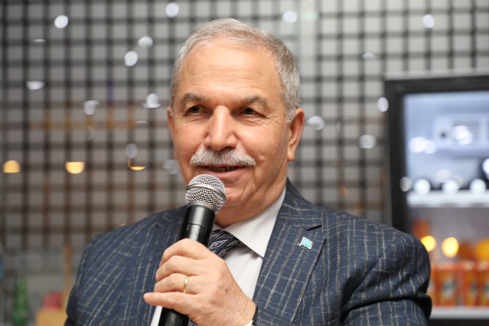 Başkan Demirtaş’tan 61 mahalle muhtarına iftar