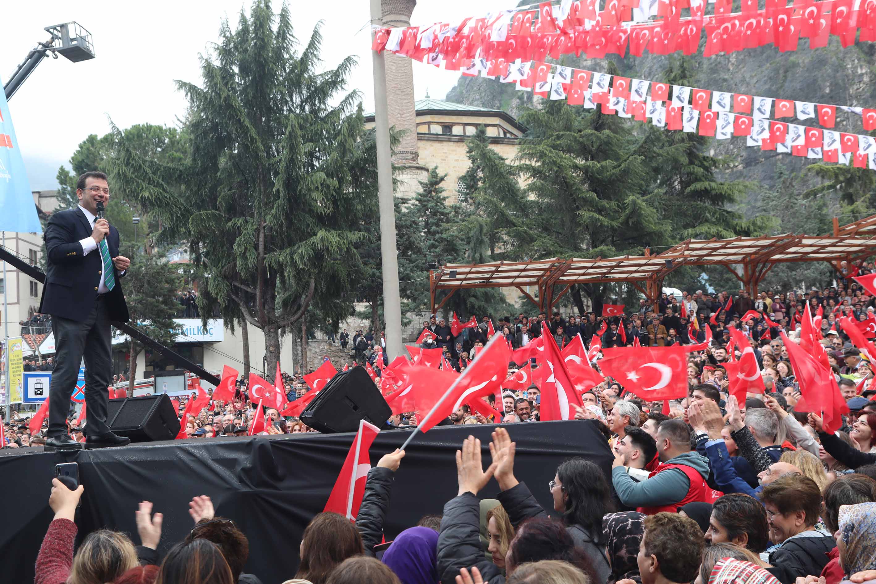 Başkan Deveci’den İmamoğlu’na destek 