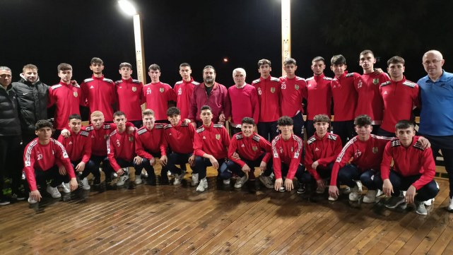 Adem Yıldırım Karadenizspor takımına iftar verdi