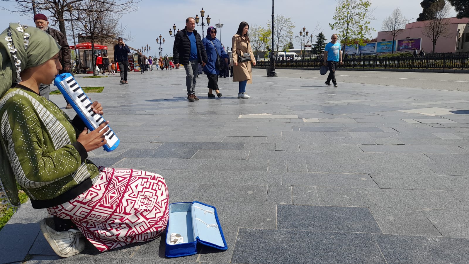 İSİMSİZLERİN 23 NİSAN'I