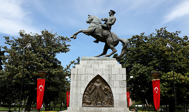 Kurtuluş meşalesi 104 yıl önce Samsun'da yakıldı