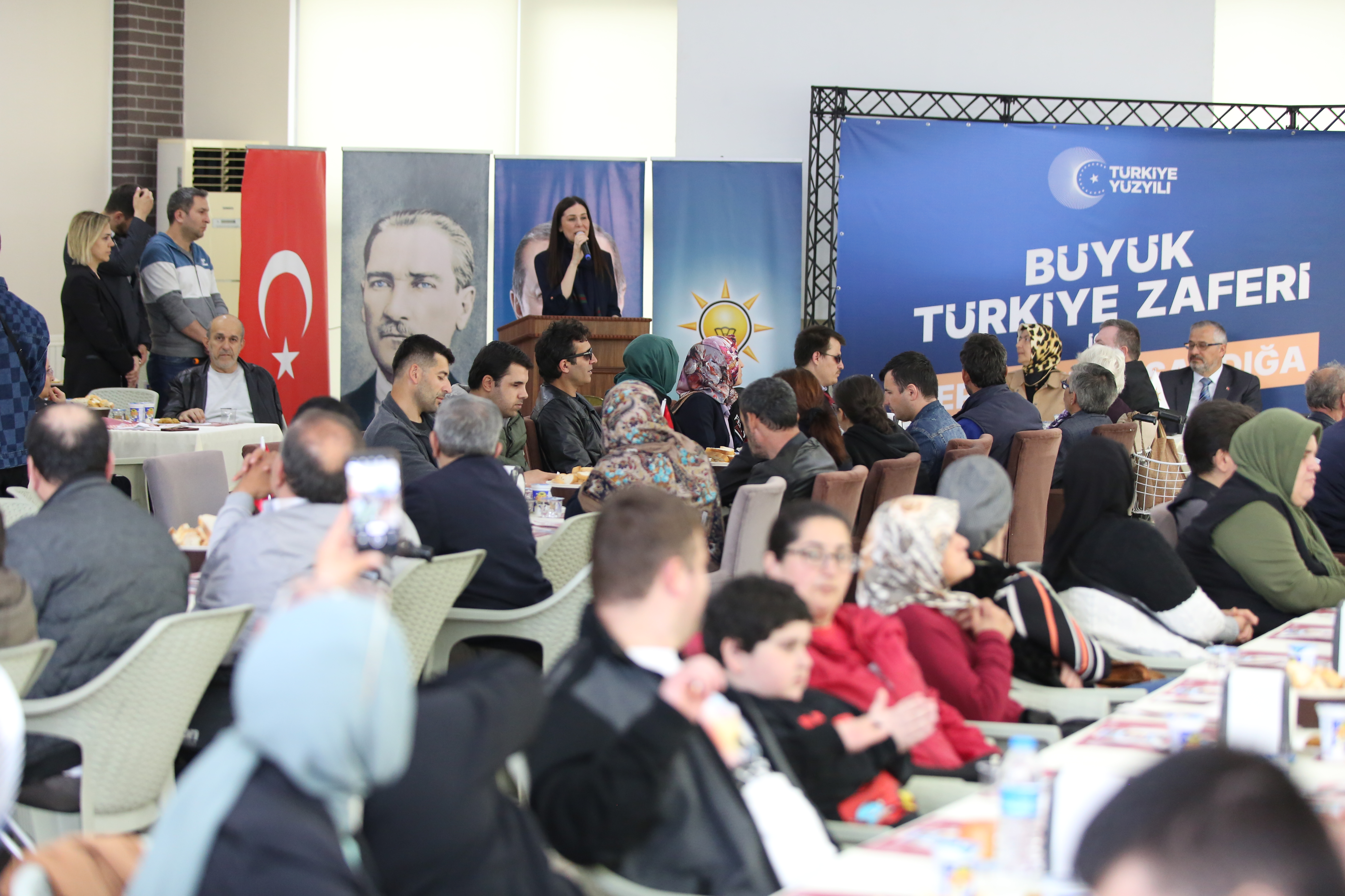 Büyük Türkiye zaferi için herkes sandığa