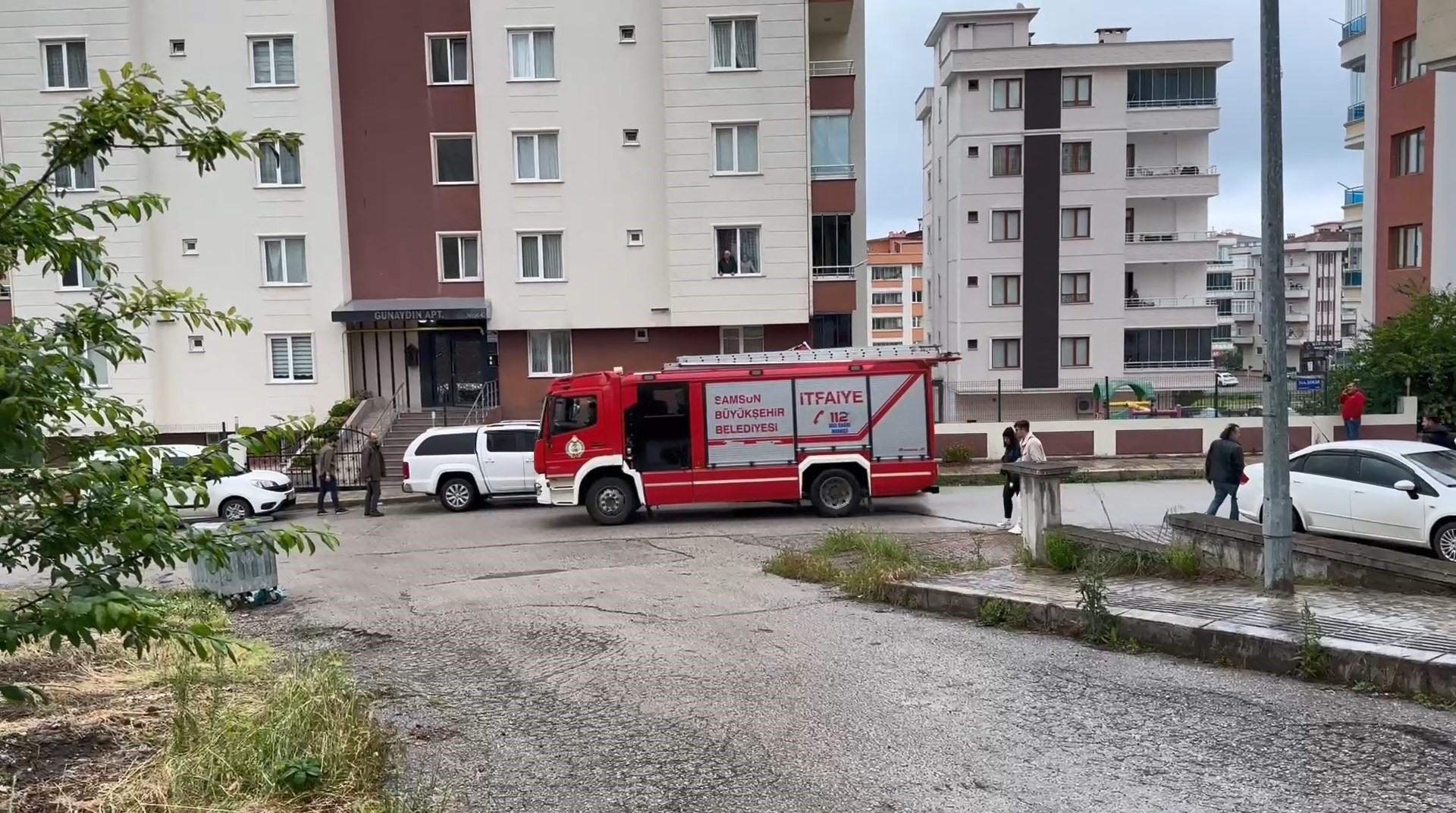 ‘Evimi yakacağım’ dedi PÖH devreye girdi!