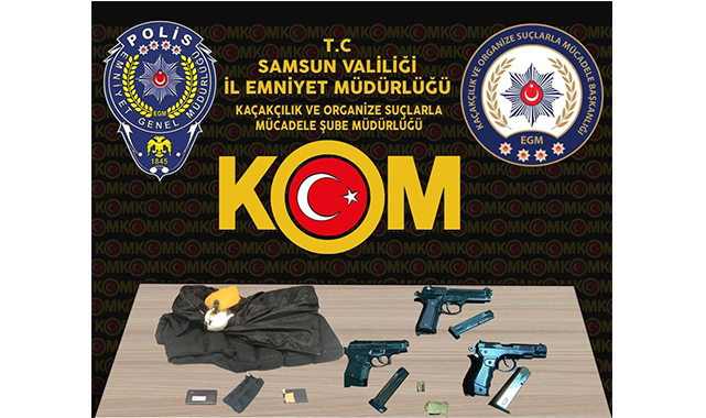 Kameralı kopya düzeneği ile sınava girdi!