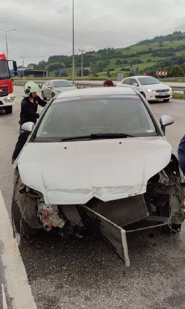 Ankara karayolunda trafik kazası: 4 yaralı