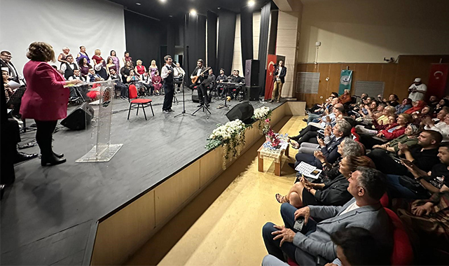 'Gökkuşağı Korosu'ndan unutulmaz konser