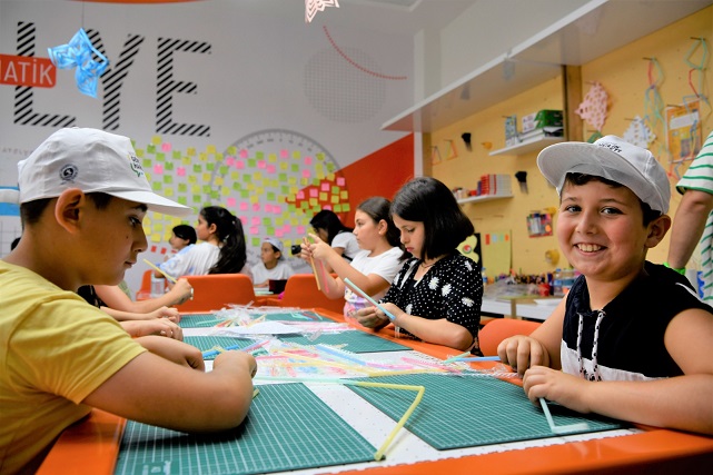 Bilim Samsun kapılarını onlar için açtı