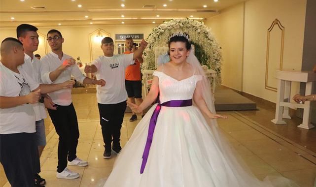 Epilepsi hastası Ayşe’ye damatsız düğün