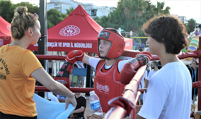 Samsun’da açık havada Muay Thai rüzgarı