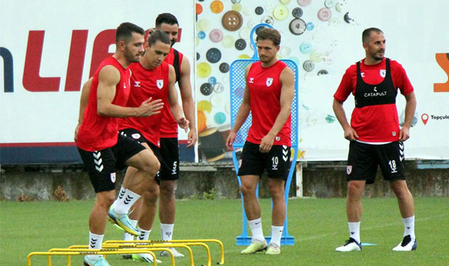 Emre Kılınç: "Samsunspor'da başarılı olup tekrar milli takıma çağrılmak isterim"