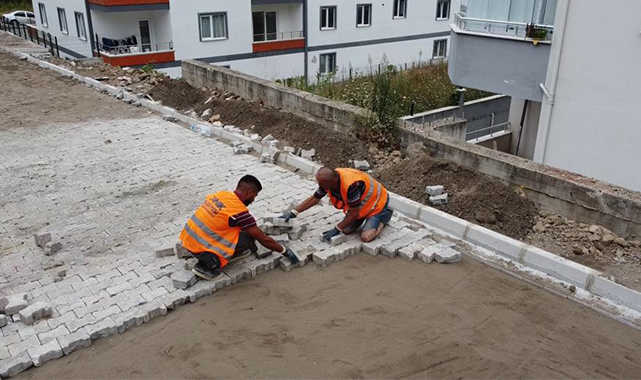 Başkan Sandıkçı: "İlçemize yeni yollar kazandırıyoruz"