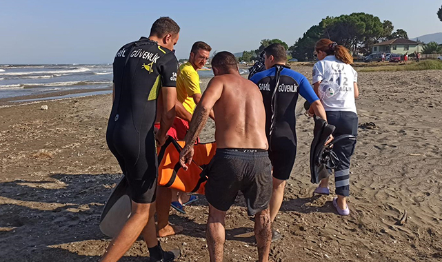 Karadeniz’de can pazarı! 2’si ağır 7 kişi sudan çıkarıldı