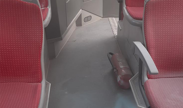 Samsun'da talihsiz olay: Otobüste yangın tüpü patladı!