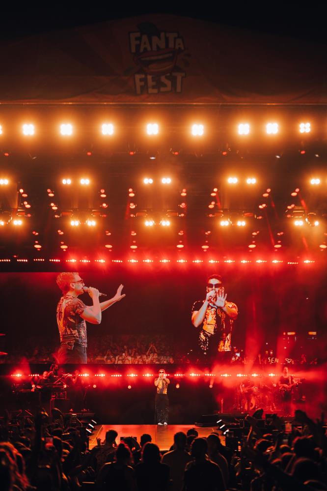 Samsun Gençlik Festivali’nde ünlü müzisyenlerin rüzgarı esti!