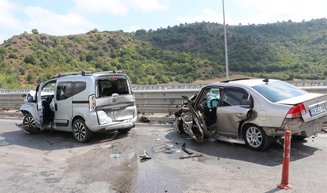 Havza'da viyadükte feci kaza! 5 yaralı