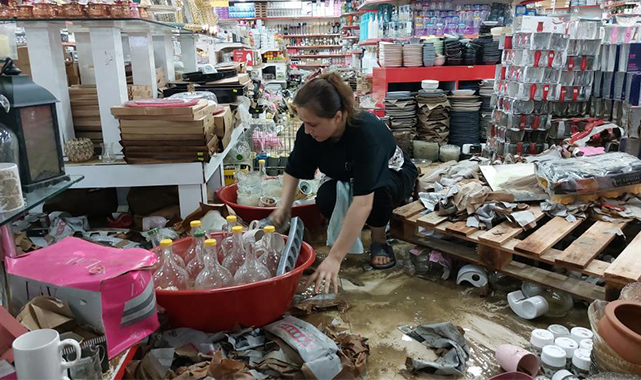 Samsun'da sel suları AVM'ye 5 milyon TL'lik zarar verdi