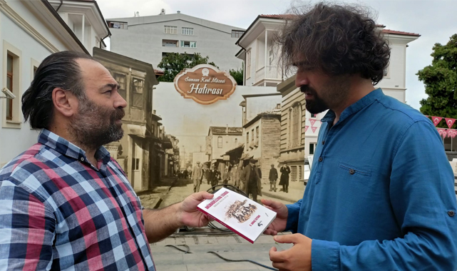 R. MİRAÇ ÖZTÜRK İLE AĞAÇLAR ALTINDA BİR SÖYLEŞİ: 'BU KENTİN İZLERİNİ SEVDİM'