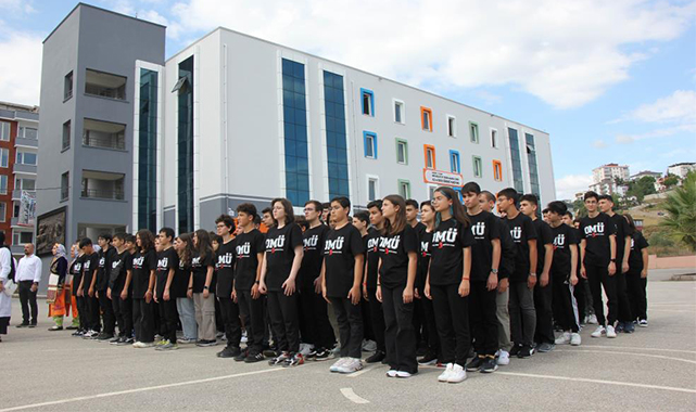 Samsun'da bir ilk! Yeni açılan meslek lisesinde siber güvenlik dersi