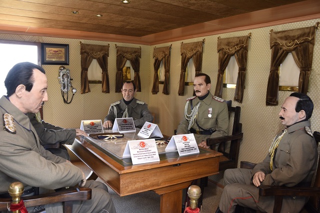 Bandırma Müze Gemisi'ne ziyaretçi akını!