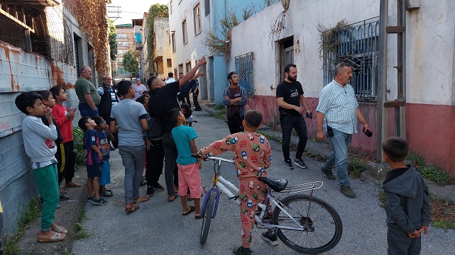 Samsun'da Filistinli çocuk çatıdan düştü!