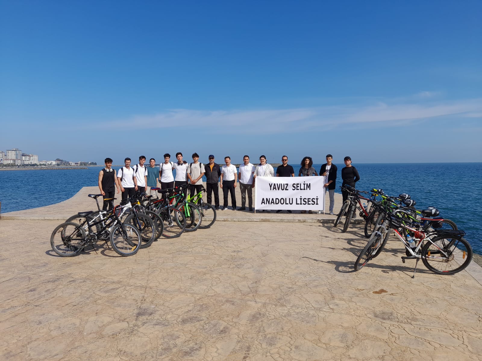 Yavuz Selim Anadolu Lisesi öğrencileri sağlıklı yaşam için pedal çevirdi