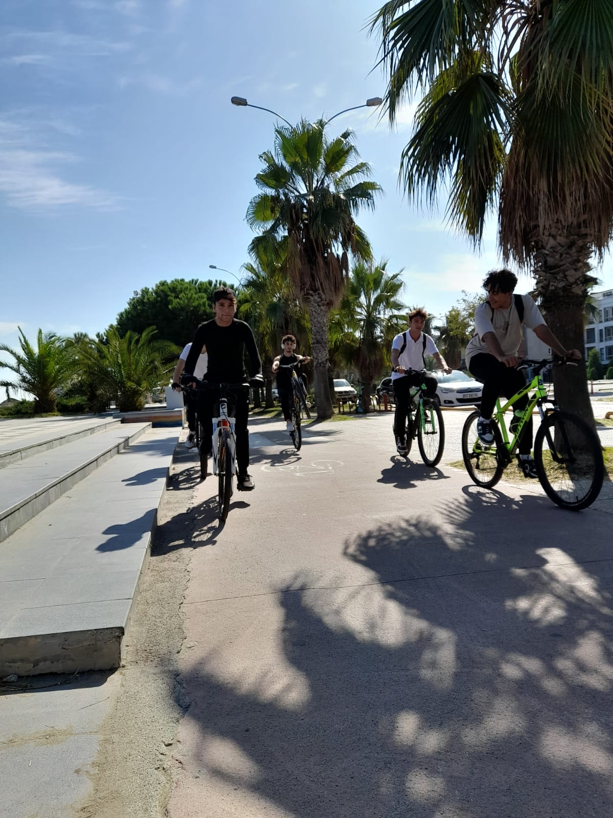 Yavuz Selim Anadolu Lisesi öğrencileri sağlıklı yaşam için pedal çevirdi
