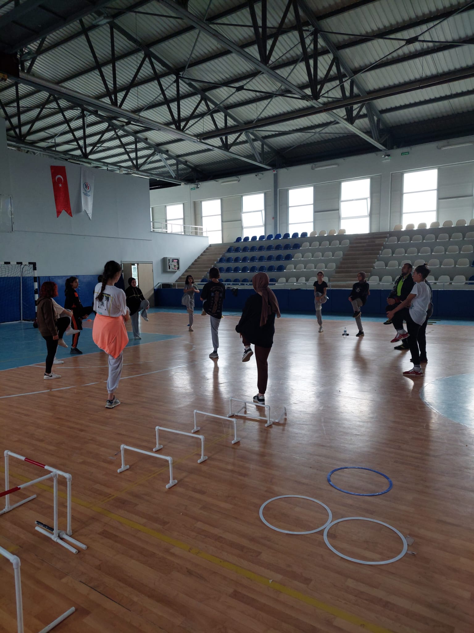 Alaçam'da gençlere destek! Özel yetenek sınavlarına hazırlıyorlar