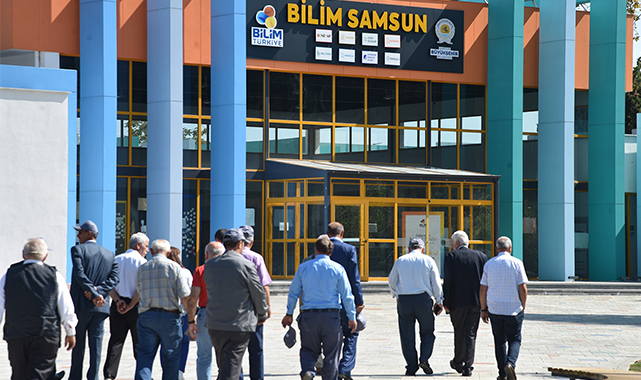 17 ilçeden 535 muhtar projeleri yerinde gördü