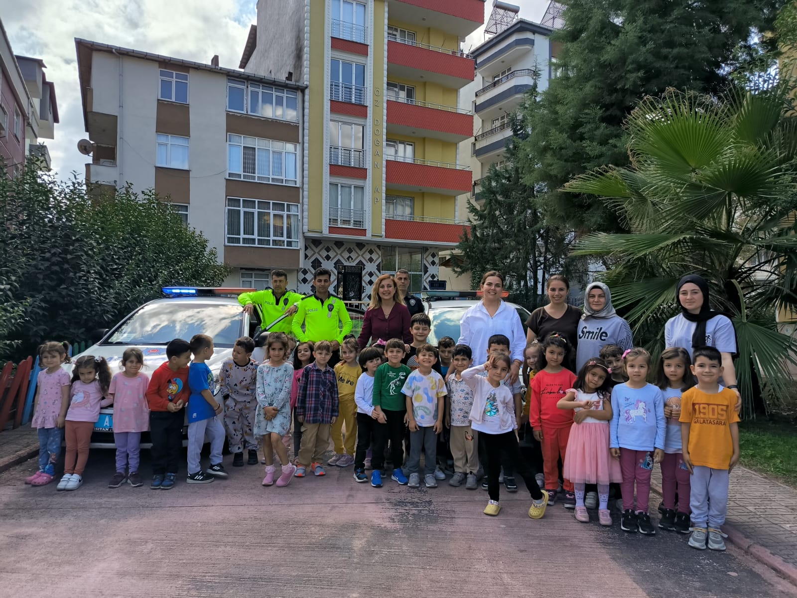 Salıpazarı'nda miniklere trafik eğitimi