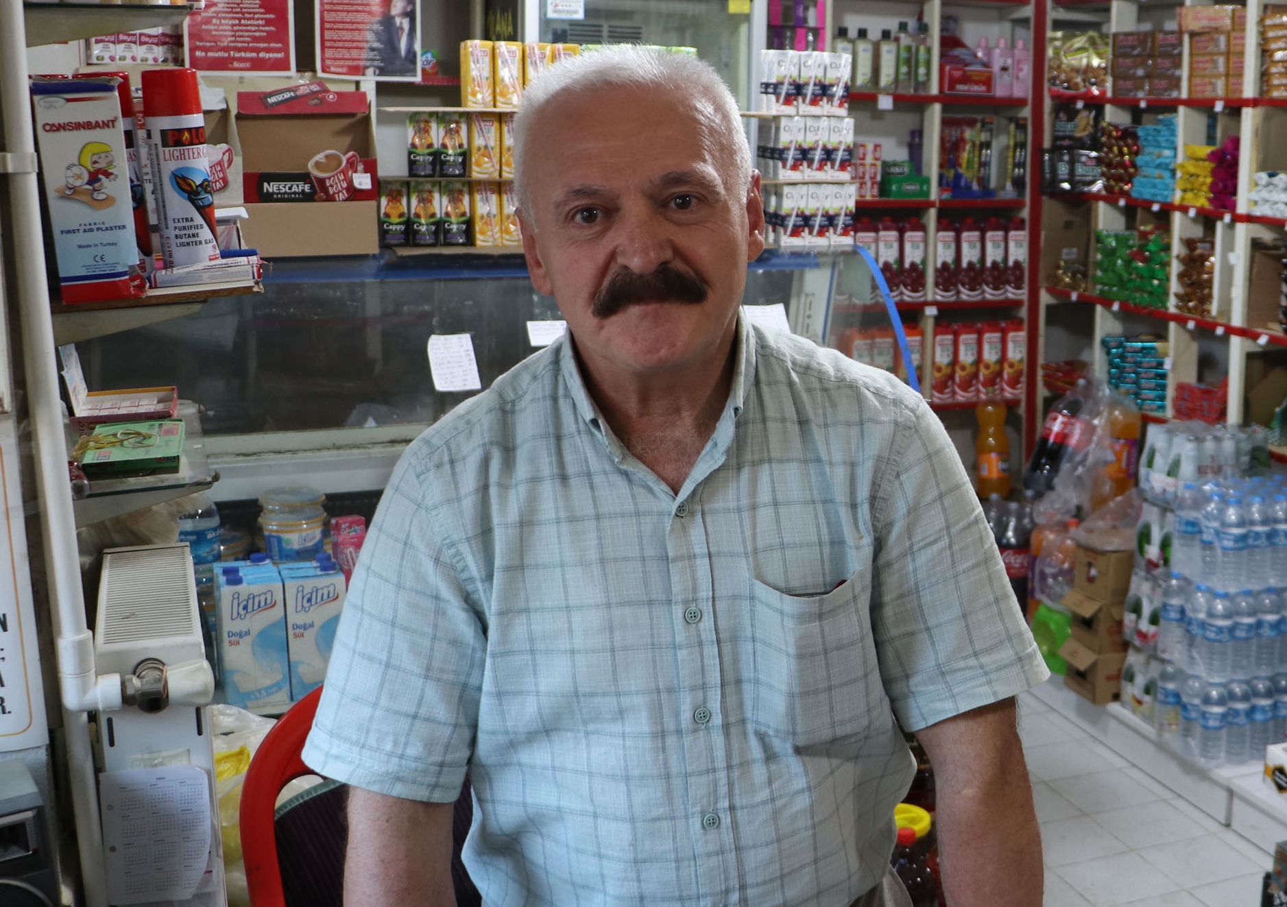 Havza’daki ‘Bakkal Amca’ 42 yıllık hikayesine devam ediyor!