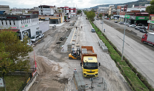 Samsun'da sanayi bölgelerine beton yol