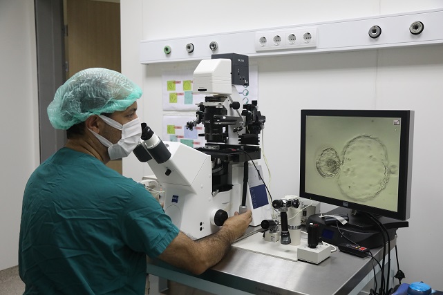 OMÜ tüp bebekte zirvede! 13 yılda 15 bin çocuk doğdu