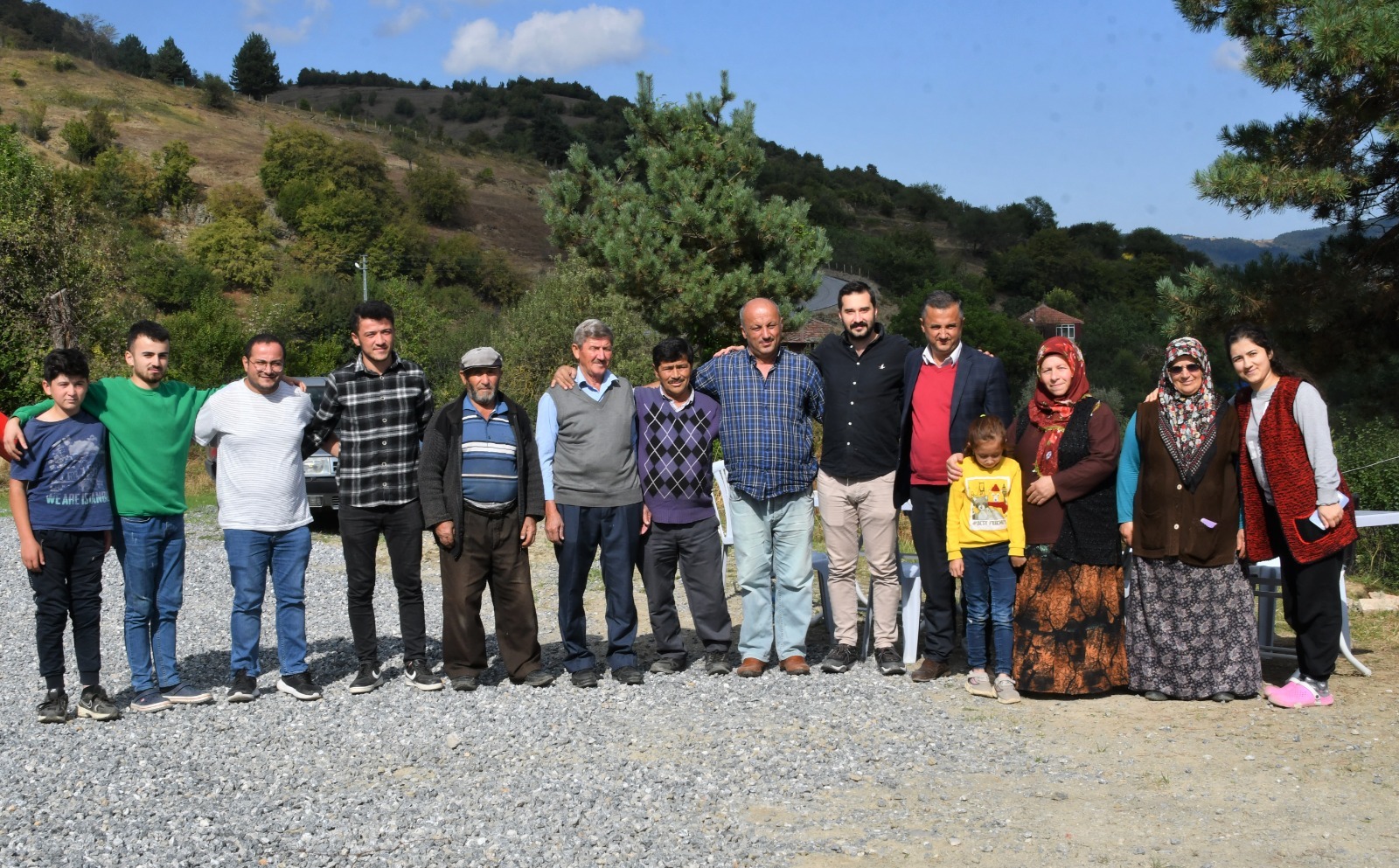 Samsun Alaçam'da yol sorununa neşter!