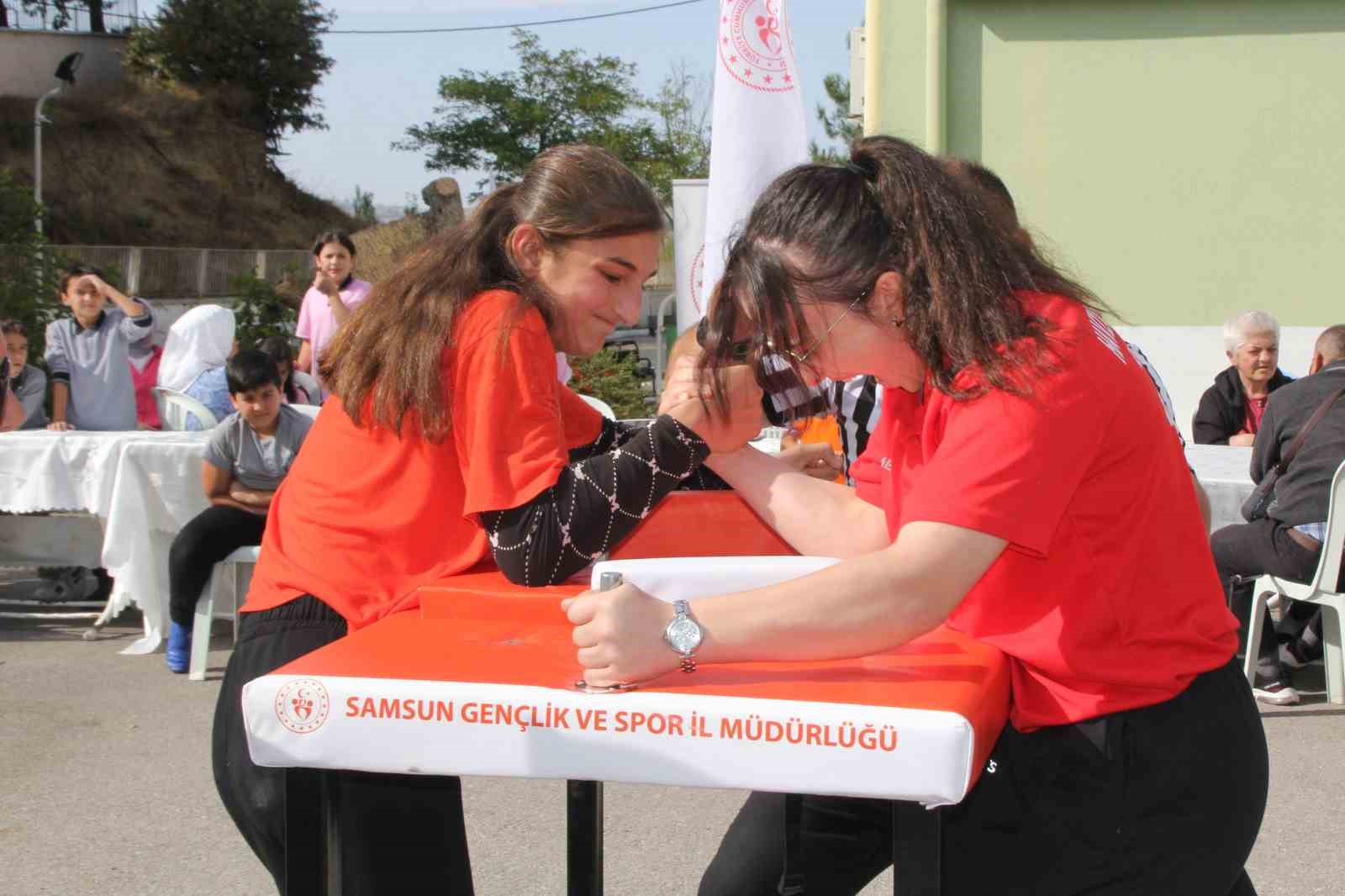 Havza'da 100. Yıl spor etkinlikleri madalyalar ile taçlandı