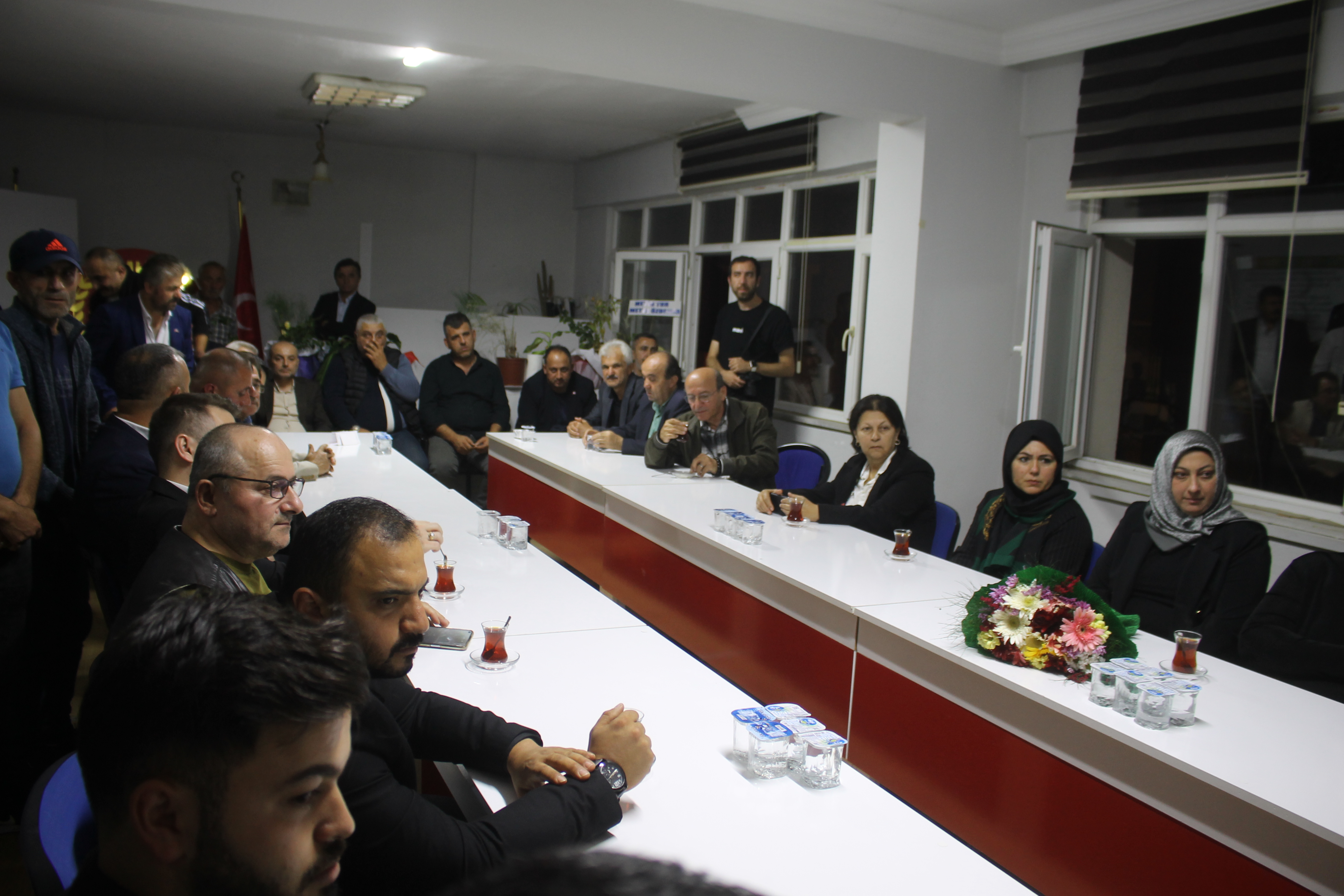 MHP Samsun Milletvekili Topsakal ve İl Başkanı Mucur Çarşamba'da