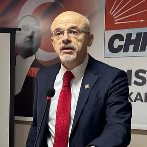 Samsun'da CHP kongre sonrası karıştı! Seçilen İl Başkanı değişim açıklaması yaptı