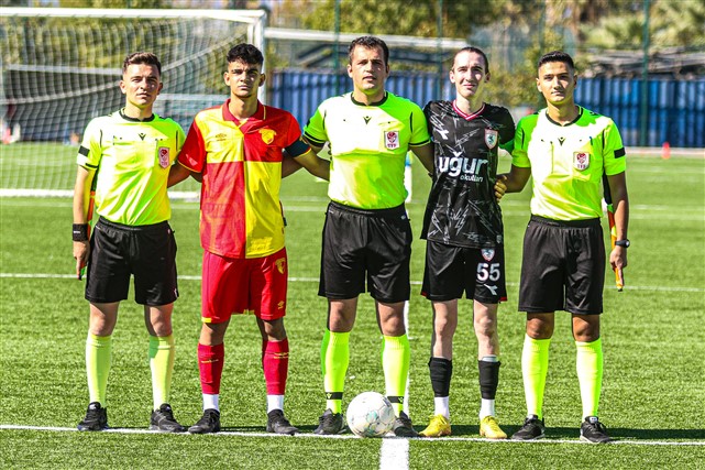 Samsunspor'un gençleri abilerinin izinde galibiyete hasret kaldı