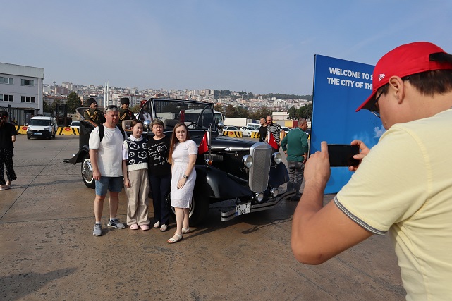 Rus kruvaziyer gemisi Astoria Grande Samsun'da