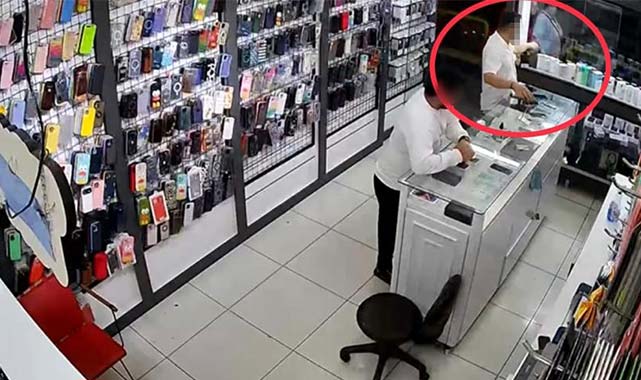 Samsun'da kaşla göz arasında cep telefonu çaldı