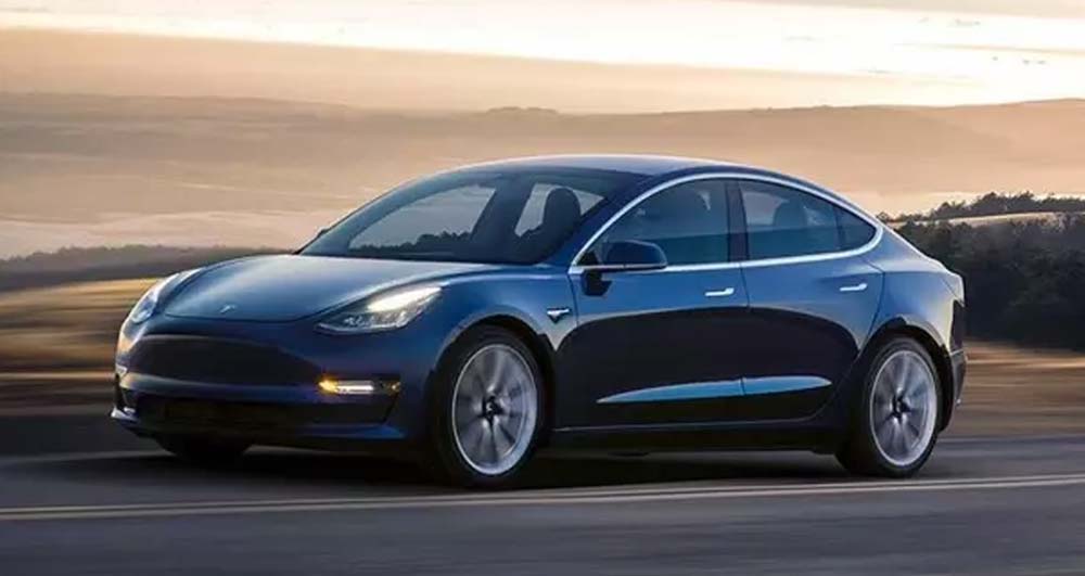 300 bin TL birden düştü! Tesla'da 'Hemen teslim' araçlar için dev indirim