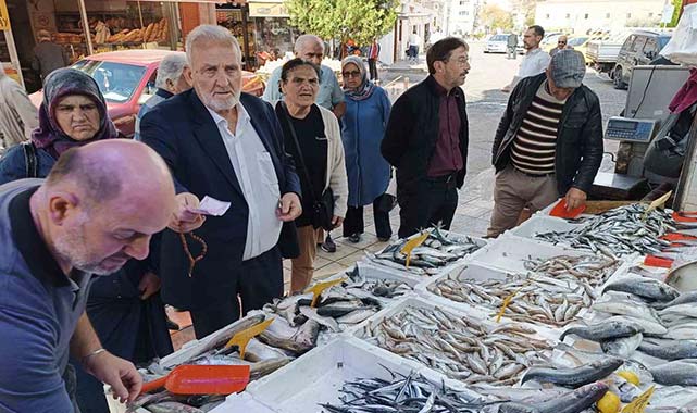 Samsun'da hamsinin fiyatı ucuzladı