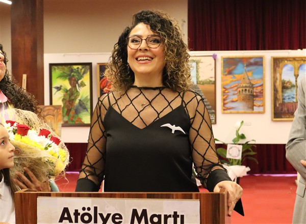 Atölye Martı'dan İçimizden Birileri'nin anlamlı sergisi