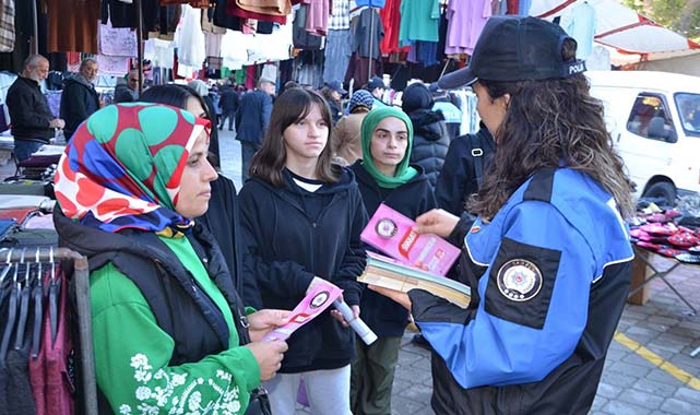 Samsun'da polisler dolandırıcılara karşı vatandaşları uyardı
