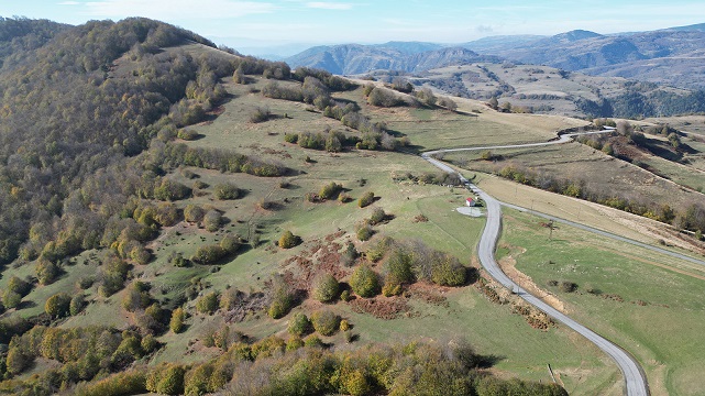 Bafra'da üç mahallenin ulaşım sorununa neşter!