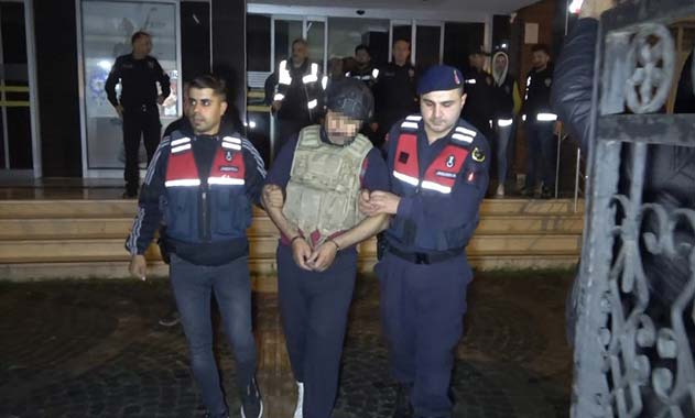 Samsun'da 1 kişinin öldüğü, 3 kişinin yaralandığı silahlı çatışmada 4 kişi tutuklandı