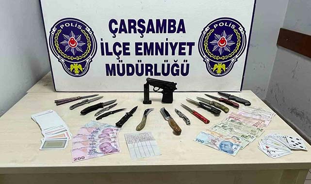 Samsun Çarşamba'da polislerden şok uygulama
