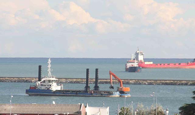 Samsun Limanı'nda 'derinleştirme' çalışması başlatıldı
