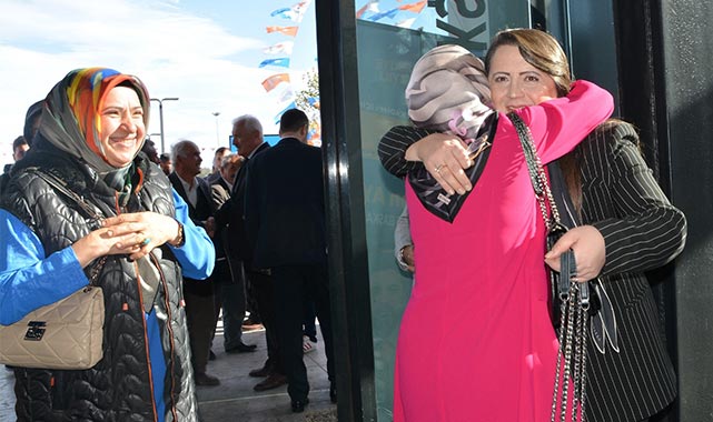 Özlem Maraş hız kesmiyor! 'Her şey sözde değil, özde güzel olacak!'